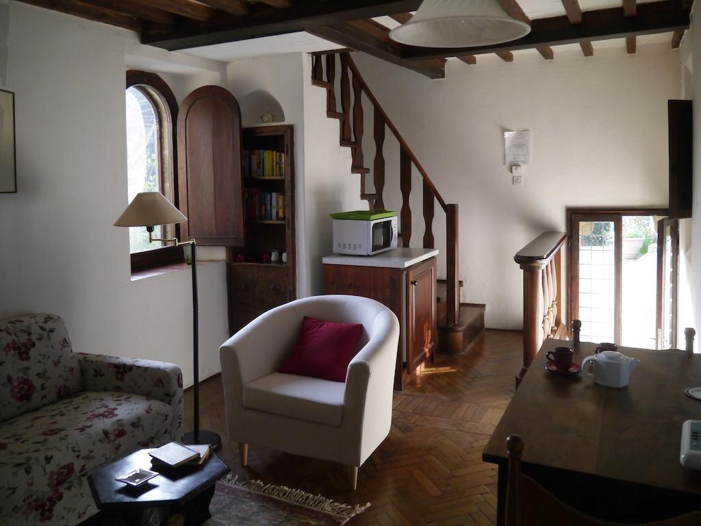 카스텔누오보베라덴가 Castello Di Montalto 아파트 호텔 객실 사진
